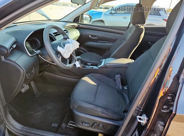 5NMJB3AE2NH076773 2022 HYUNDAI TUCSON Black Вид салону спереду