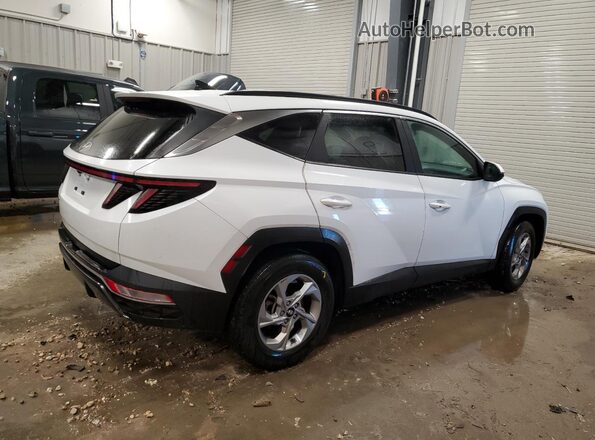 5NMJB3AE5NH160585 2022 HYUNDAI TUCSON White Trasero derecho