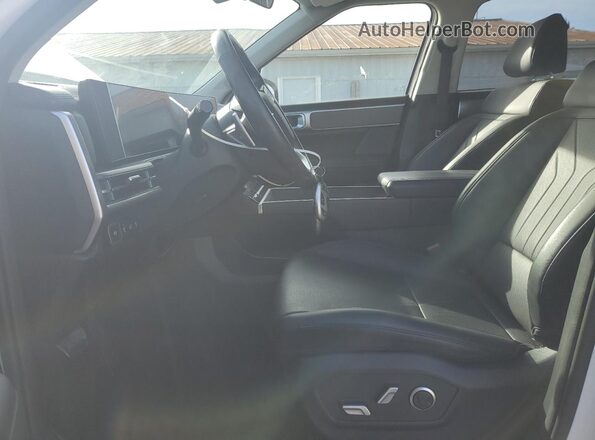 5NMP24GL7RH005371 2024 HYUNDAI SANTA White Սալոնի դիմացի տեսք