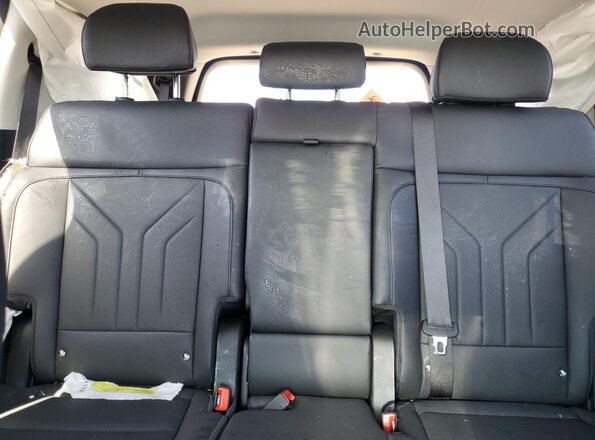 5NMP24GLXTH150038 2026 HYUNDAI SANTA Blue Vista de los asientos traseros