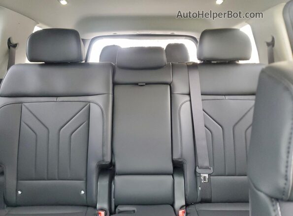 5NMP2DGL1TH155161 2026 HYUNDAI SANTA White Rear seats view