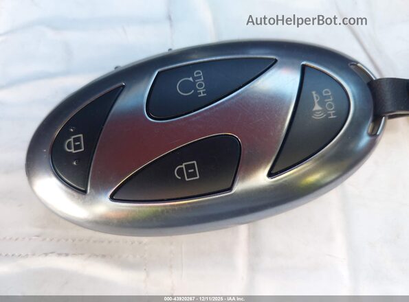 5NMP3DG17TH077710 2026 HYUNDAI SANTA FE HYBRID Белый Вид панели приборов