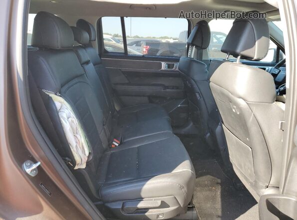 5NMP44GL9RH026975 2024 HYUNDAI SANTA Brown Rear interior view