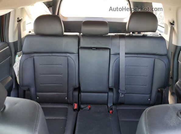 5NMP44GL9RH026975 2024 HYUNDAI SANTA Brown Rear seats view