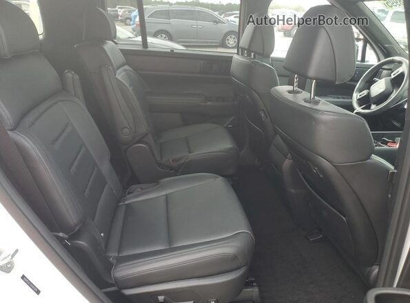 5NMP54G13SH041098 2025 HYUNDAI SANTA FE CALLIGRAPHY White Вид задньої частини салону