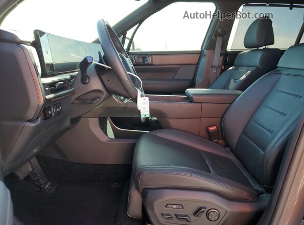 5NMP54GL1SH094805 2025 HYUNDAI SANTA FE CALLIGRAPHY Gray Вид салону спереду