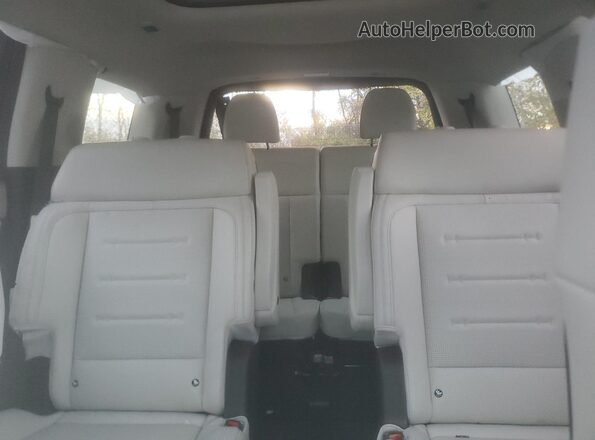 5NMP5DGL9SH082417 2025 HYUNDAI SANTA FE CALLIGRAPHY White Vista de los asientos traseros
