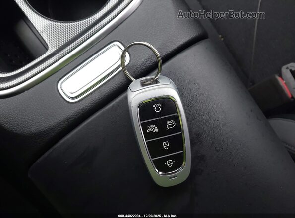 5NMS2DAJ5PH547597 2023 HYUNDAI SANTA FE Серебряный 