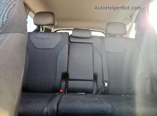 5NMS33AD5LH222430 2020 HYUNDAI SANTA White Вид задніх сидінь