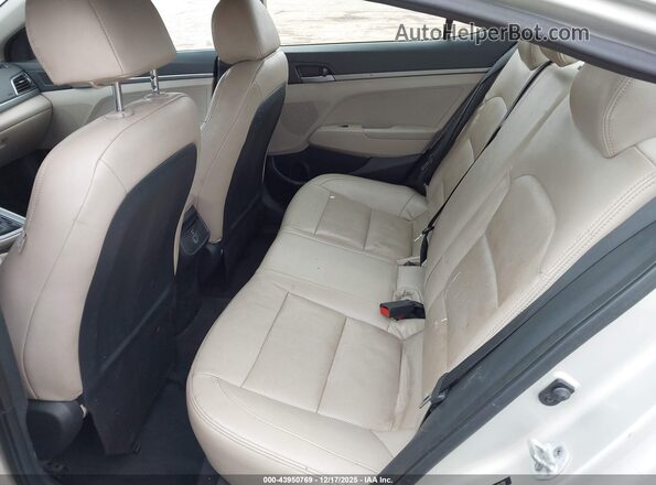 5NPD74LF1HH101700 2017 HYUNDAI ELANTRA Beige Widok naklejki z numerem VIN