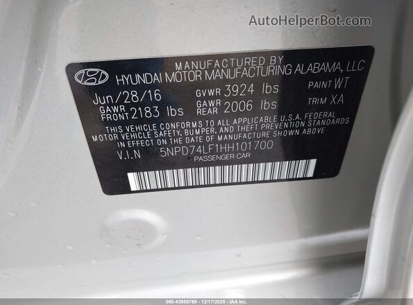 5NPD74LF1HH101700 2017 HYUNDAI ELANTRA Beige Widok komory silnika