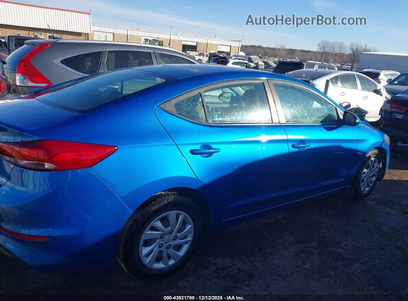 5NPD74LF9JH259532 2018 HYUNDAI ELANTRA Blue Rear interior view