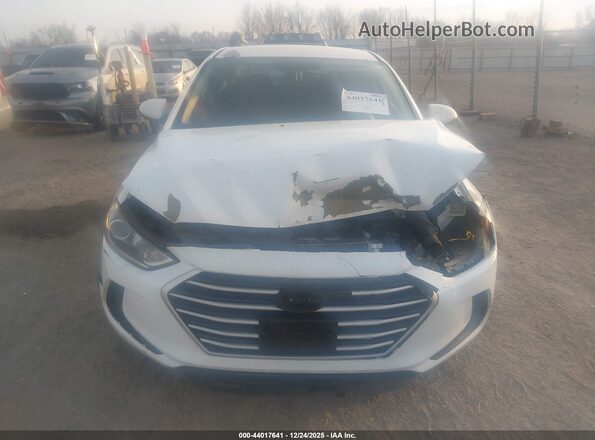 5NPD84LF0JH339914 2018 HYUNDAI ELANTRA White Vista del cuadro de instrumentos