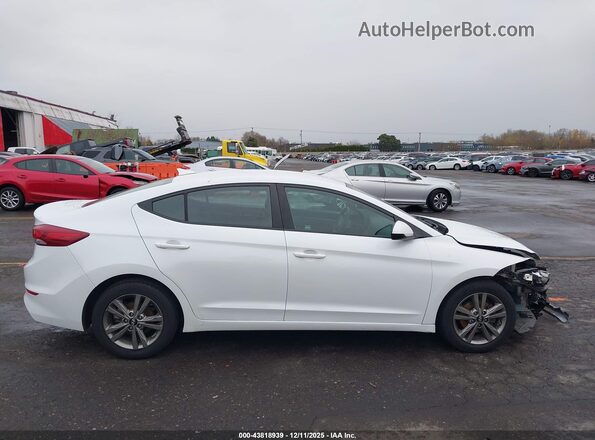 5NPD84LF5JH399445 2018 HYUNDAI ELANTRA White 