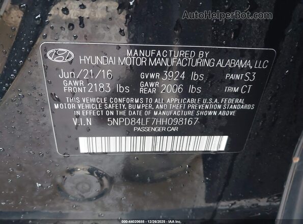5NPD84LF7HH098167 2017 HYUNDAI ELANTRA Black Widok komory silnika