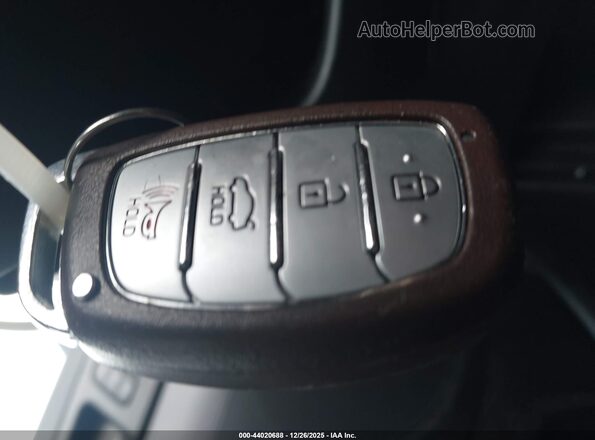 5NPD84LF7HH098167 2017 HYUNDAI ELANTRA Black Widok deski rozdzielczej