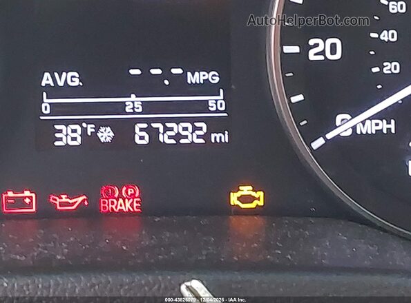 5NPD84LF7HH119857 2017 HYUNDAI ELANTRA Silver 