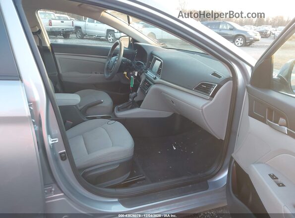 5NPD84LF7HH119857 2017 HYUNDAI ELANTRA Silver Вид салону спереду