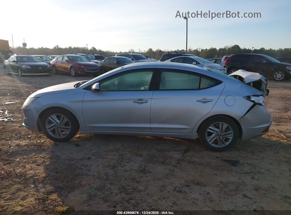 5NPD84LF7KH427389 2019 HYUNDAI ELANTRA Silver Widok wnętrza 360 stopni