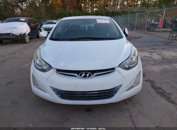 5NPDH4AE4GH660180 2016 HYUNDAI ELANTRA Белый Вид спереди