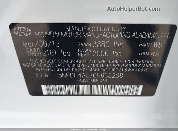 5NPDH4AE7GH668208 2016 HYUNDAI ELANTRA Белый Вид подкапотного пространства