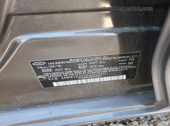 5NPE24AF0HH523317 2017 HYUNDAI SONATA Gray Widok komory silnika