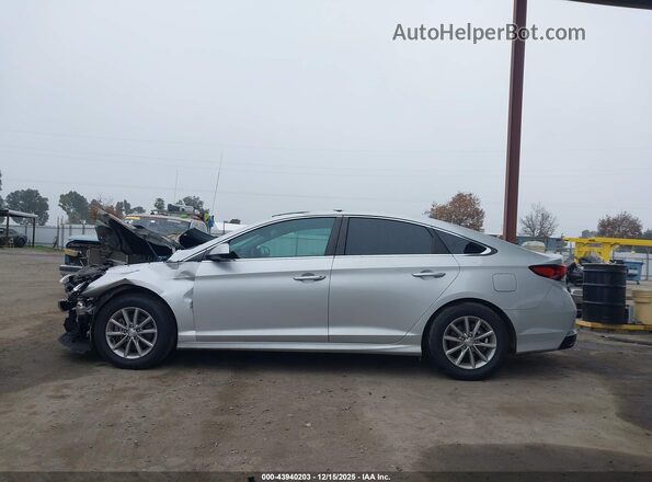5NPE24AF5JH681321 2018 HYUNDAI SONATA Silver 