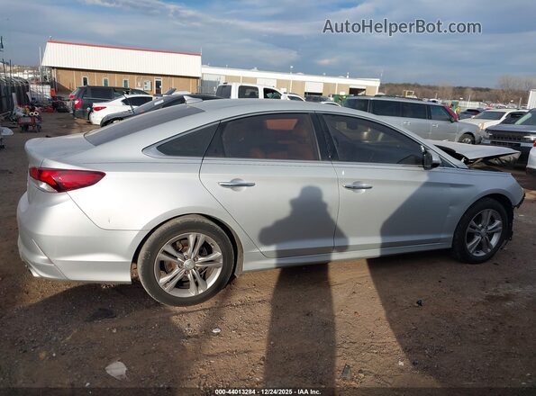 5NPE34AF3JH678589 2018 HYUNDAI SONATA Silver სალონის 360-გრადუსიანი ხედი