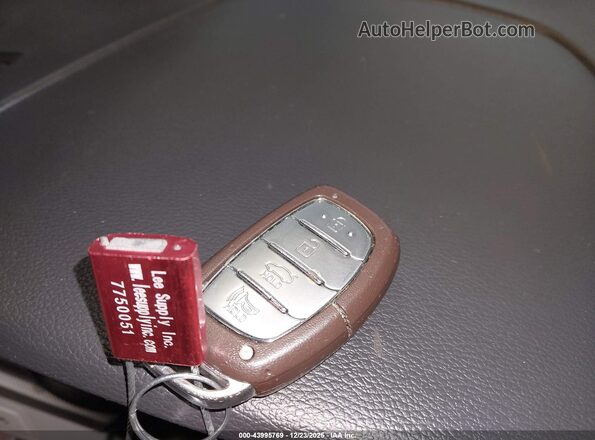 5NPE34AF7JH670088 2018 HYUNDAI SONATA Silver Вид панелі приладів