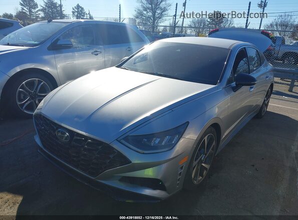 5NPEJ4J27MH064748 2021 HYUNDAI SONATA Gray Передня ліва чверть