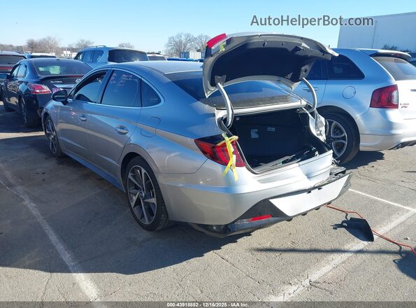 5NPEJ4J27MH064748 2021 HYUNDAI SONATA Gray Задня ліва чверть