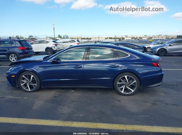 5NPEJ4J27NH142060 2022 HYUNDAI SONATA Blue Սալոնի 360 աստիճան տեսք