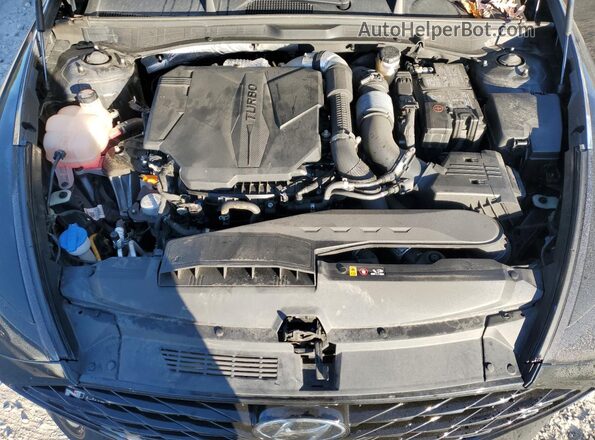 5NPEK4JC9NH134337 2022 HYUNDAI SONATA Black Widok wnętrza z tyłu