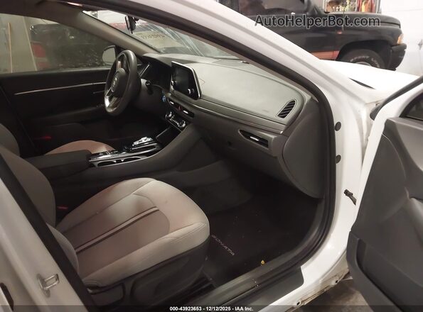 5NPEL4JAXLH052528 2020 HYUNDAI SONATA White Widok wnętrza z przodu