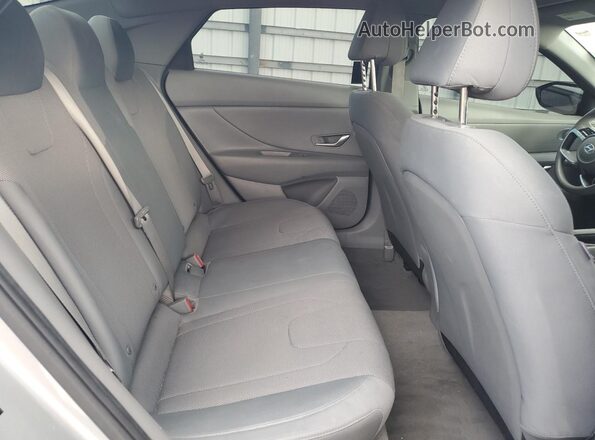 5NPLL4AG4NH061188 2022 HYUNDAI ELANTRA Серебряный Вид задних сидений