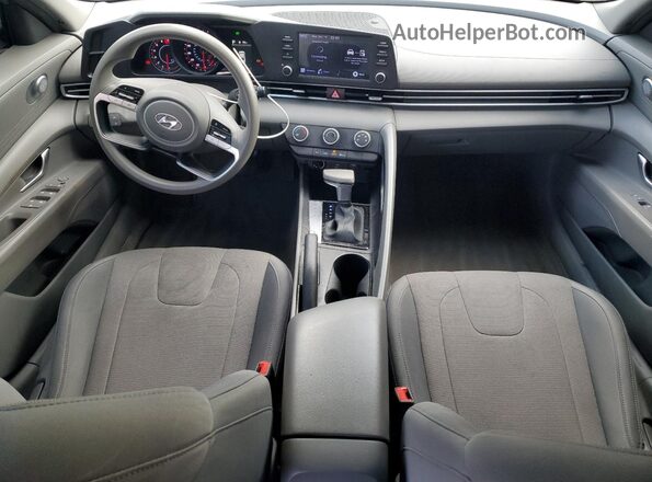 5NPLL4AG4NH061188 2022 HYUNDAI ELANTRA Серебряный Вид панели приборов