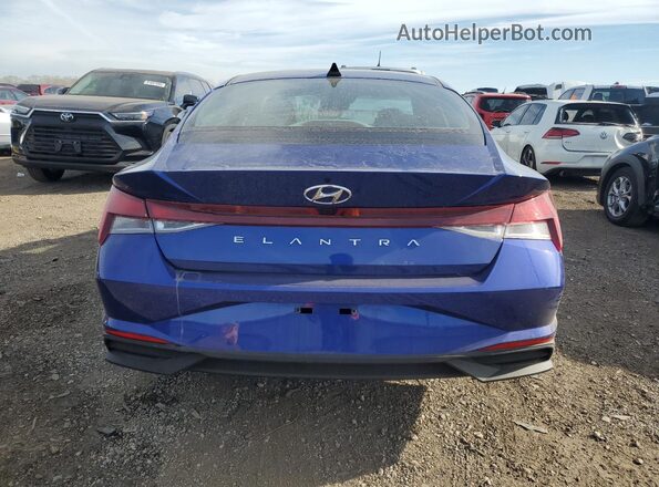 5NPLM4AG4NH068767 2022 HYUNDAI ELANTRA Blue უკანა ხედი