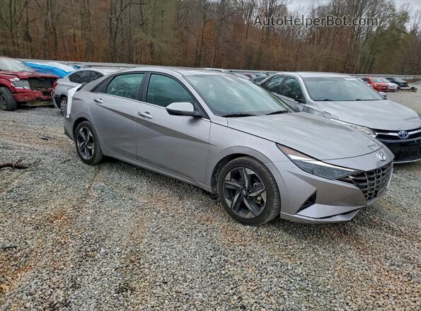 5NPLN4AG3NH063606 2022 HYUNDAI ELANTRA Серебряный Передняя правая четверть