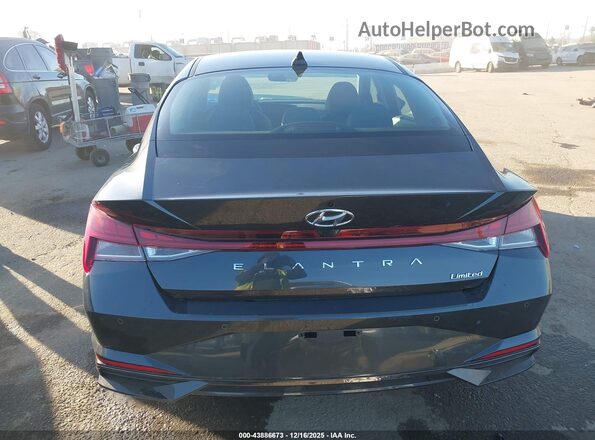 5NPLP4AG3NH069237 2022 HYUNDAI ELANTRA Gray 
