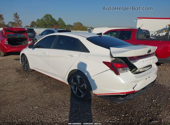 5NPLS4AG4PH097940 2023 HYUNDAI ELANTRA White Trasero izquierdo
