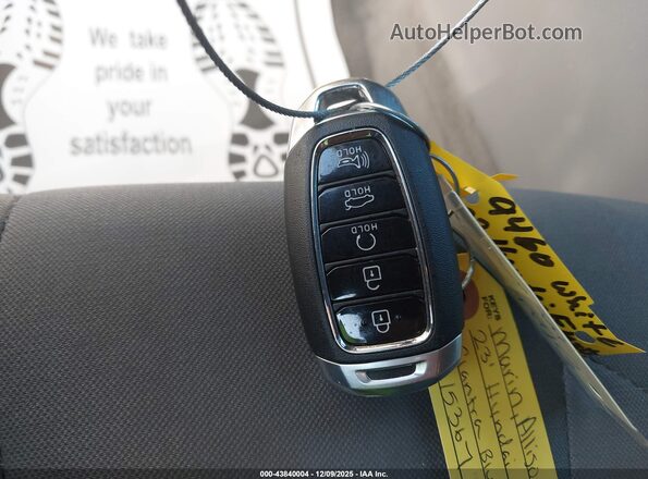 5NPLS4AG4PH097940 2023 HYUNDAI ELANTRA White Vista del salpicadero