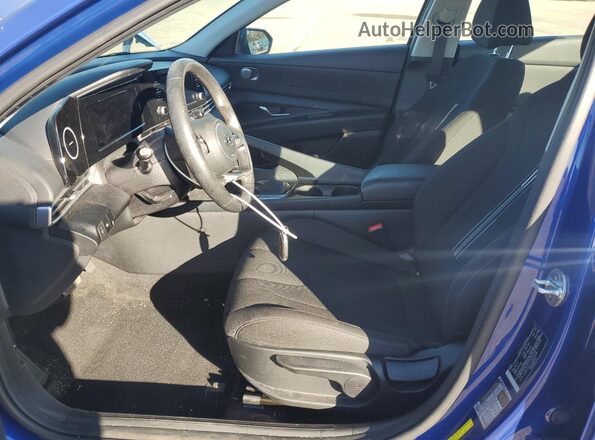 5NPLS4AG7NH082118 2022 HYUNDAI ELANTRA Blue Vista interior delantera