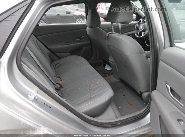 5NPLS4AG9NH076692 2022 HYUNDAI ELANTRA Silver Widok naklejki z numerem VIN