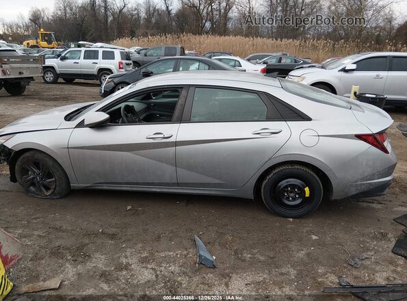 5NPLS4AG9NH076692 2022 HYUNDAI ELANTRA Silver 