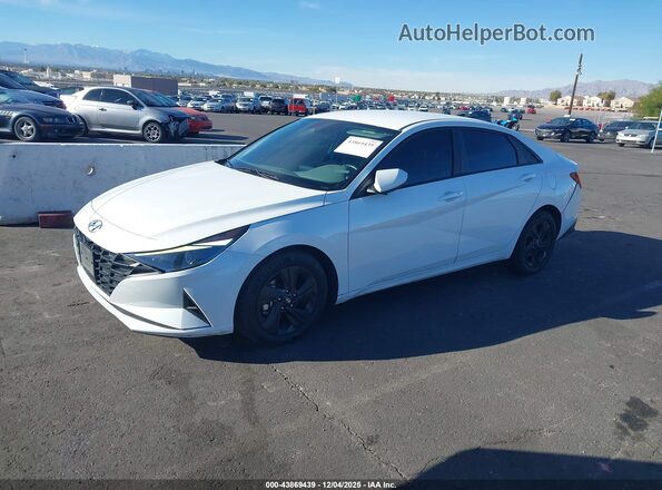 5NPLS4AG9NH080631 2022 HYUNDAI ELANTRA White Front left