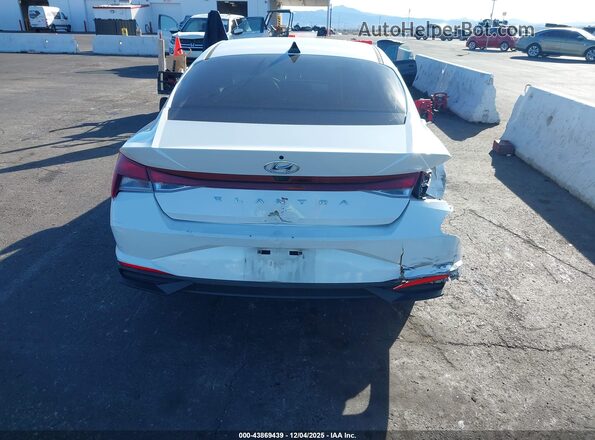 5NPLS4AG9NH080631 2022 HYUNDAI ELANTRA White 
