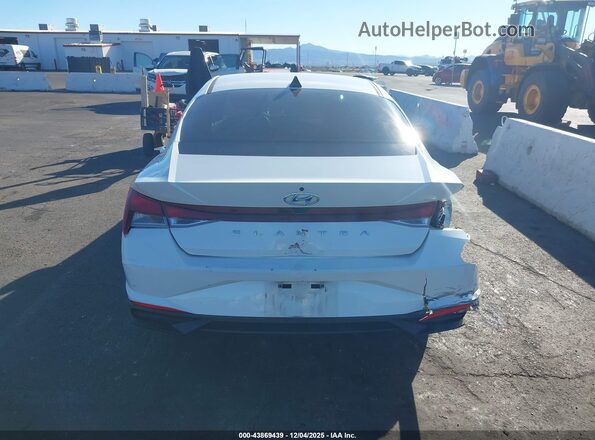 5NPLS4AG9NH080631 2022 HYUNDAI ELANTRA White 