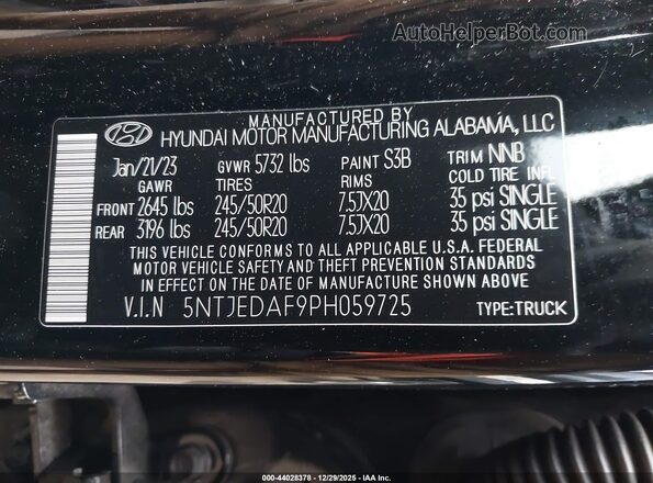 5NTJEDAF9PH059725 2023 HYUNDAI SANTA CRUZ Black Вид підкапотного простору