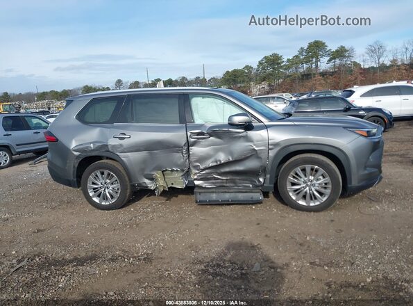 5TDAAAB5XSS072663 2025 TOYOTA GRAND HIGHLANDER Gray უკანა სალონის ხედი