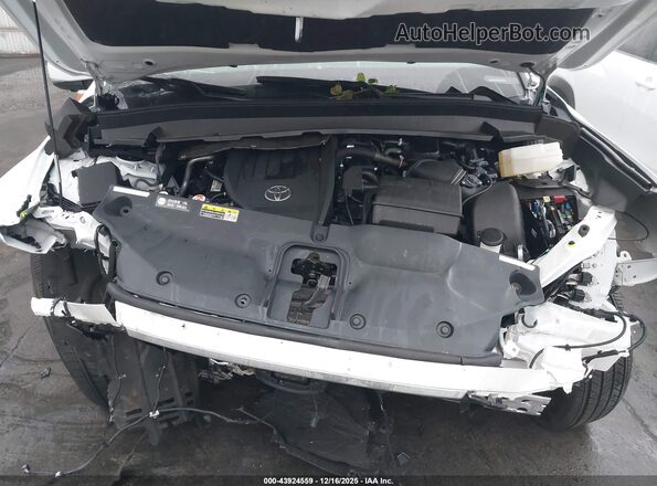 5TDADAB50SS017842 2025 TOYOTA LIMITED White Вид ззаду
